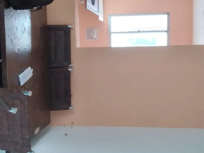 Alugo apartamento padrão