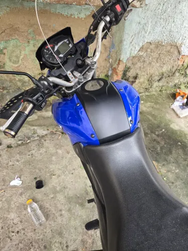 Vendo ou troco crosser 2022 abs
