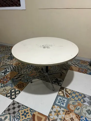 MESA REUNIÃO REDONDA 1,05cm DIÂMETRO 