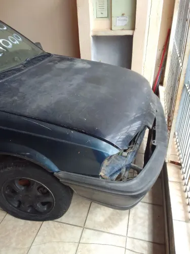 Chevrolet Monza GL 1.8 Efi/ SL/ L/ 650/barc. 2e4p (álcool) 1995