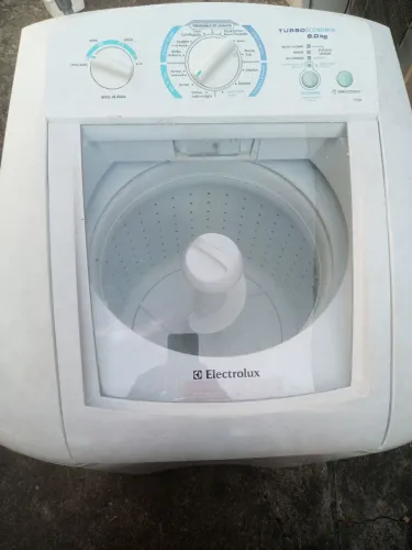 MAQUINA DE LAVAR ELETROLUX 9 KILOS FUNCIONANDO