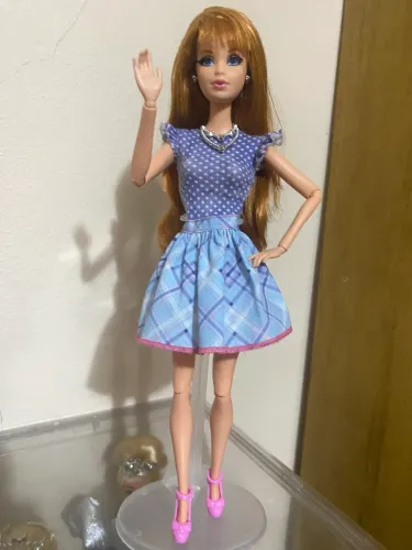 Boneca Barbie dream house midge