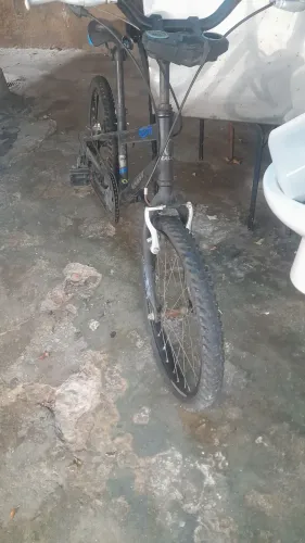 Bicicleta Caloi aro.16 cambio shimano