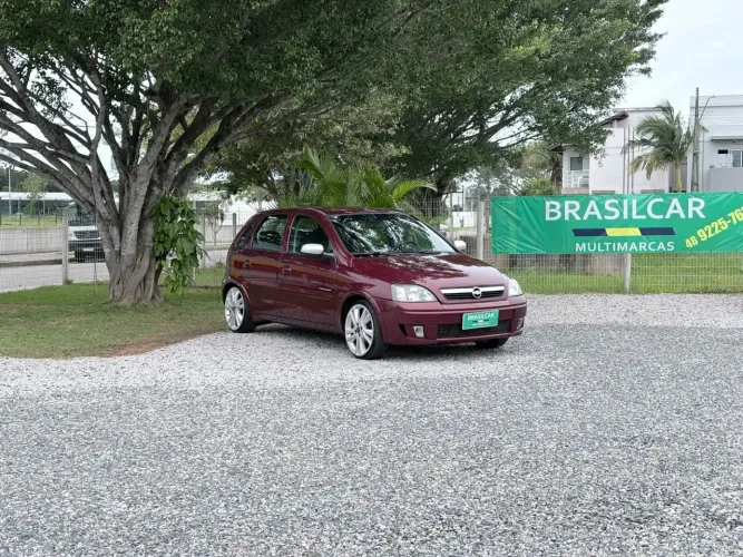Chevrolet Corsa Hat. Premium 1.4 8V Econoflex 5P 2009