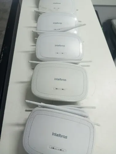 INTELBRAS ROTEADOR WIRELESS N 300 MBPS IWR 3000N - SEMINOVO