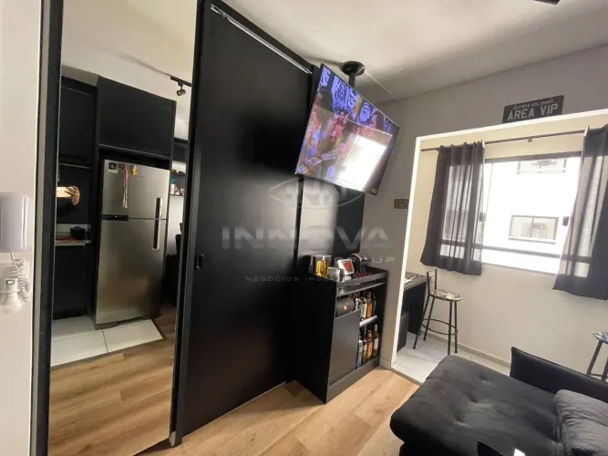 Studio mobiliado à venda, 25m2, 1 dormitório, sacada, vaga e lazer, Osasco