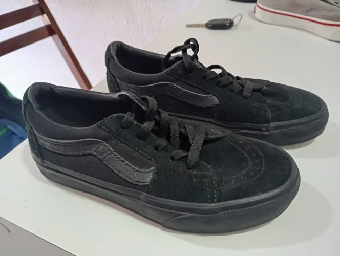 Vendo 3 pares de Tênis VANS REDLEY NIKE