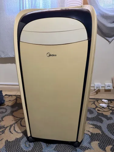 Vendo Ar-condicionado Portátil Midea 10.500 BTUs - 127V