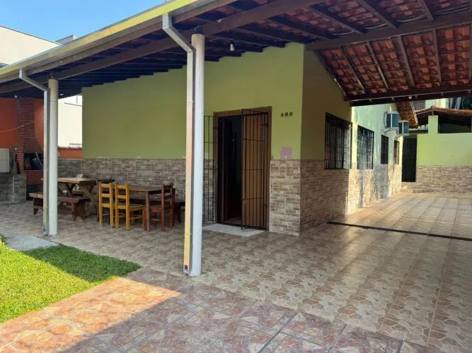 casa locação Ubatuba Praia Grande temporada