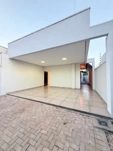 Casa 3 dormitórios | Rica em planejados |1003 Sul | Próximo à Toyota