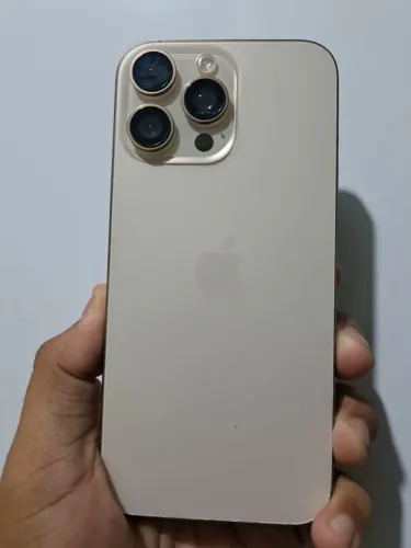 iPhone 16 pro max
