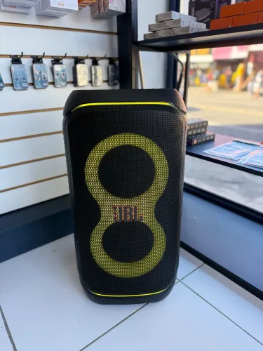 JBL PARTYBOX STAGE 320
