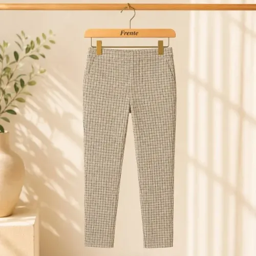 Calça Feminina Slim Estampada Cintura Média Em Alfaiataria - Marrom - Tamanho 40