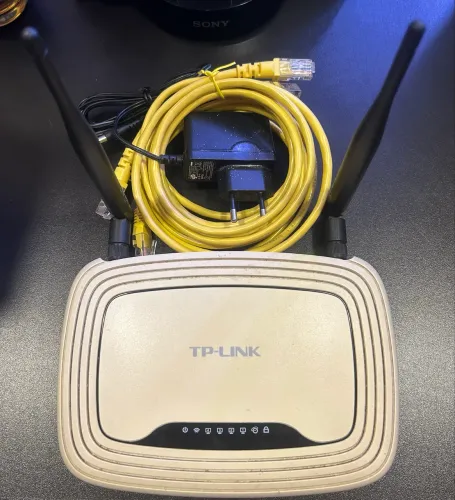Kit 2 roteadores TP-Link e D-Link funcionando