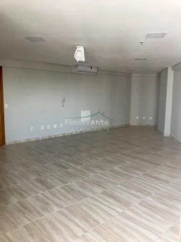 Conjunto Comercial com 0 quarto, Vila Mathias, Santos - R$ 275 mil, Cod: 8557