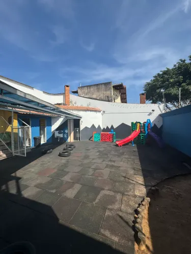 Escola Infantil tradicional 250 mil reais