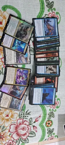 Bulk 100 cartas de magic - 1 foil e 1 rara (ou superior) garantida!!! 