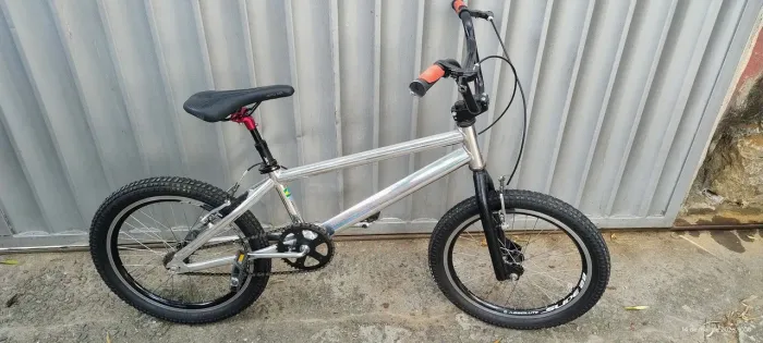 Vendo bike Caloi Cross de alumínio 