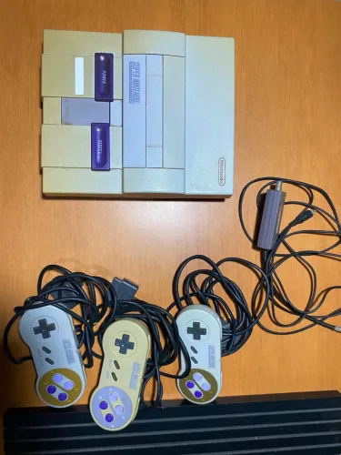 Console Super Nintendo SNES + 3 Controles e Cabos (Original)