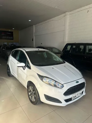 Ford Fiesta 1.5 16V Flex Mec. 5P 2015