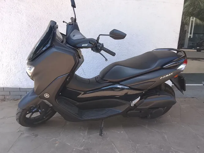 YAMAHA NMAX 160 MOTO LINDA ACEITAMOS TROCAS E FINANCIO