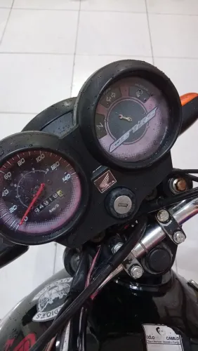 Moto muito conservada 