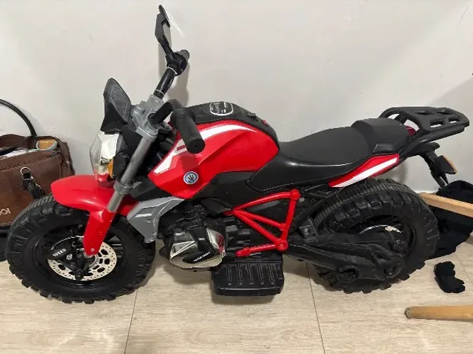Mini Moto Elétrica pra criança 12v Com Pneus De Borracha Eva.