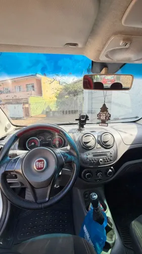 Fiat Palio Sporting 1.6 Flex 16V 5P 2015