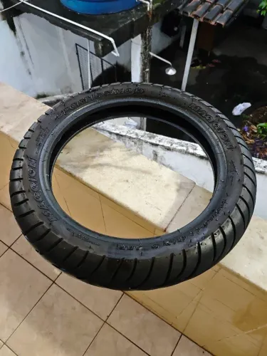 Pneu dianteiro pcx