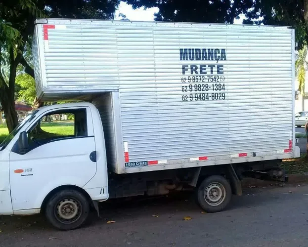 Augusto fretes e mudanças pequenas.
