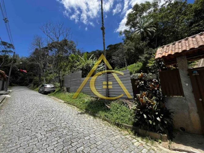 Terreno à Venda em Mury - 3.929 m² | 700 m da RJ-116 | Escritura Pública