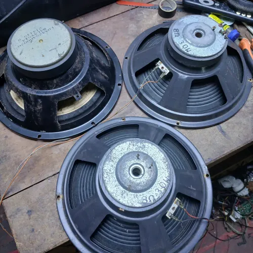 Autofalantes de 8 polegadas