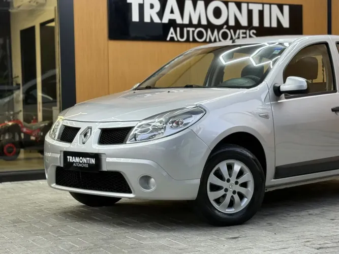 Renault Sandero Expression Hi-flex 1.6 8V 5P 2011