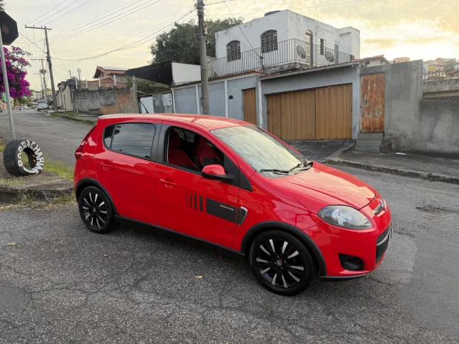 Fiat Palio Sporting 1.6 Flex 16V 5P 2013