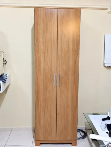 Armário Multiuso Novíssimo 02 Portas 05 Prateleiras