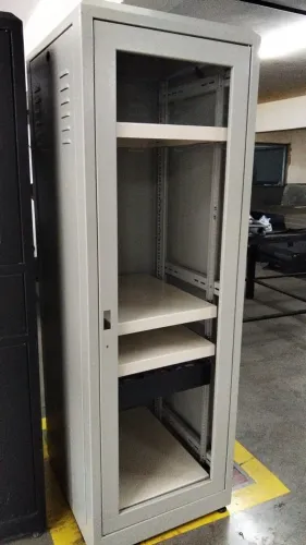 Rack piso 1 porta 36U x 670mm
