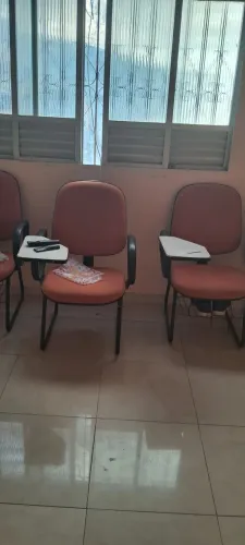 Cadeira escolar luxo