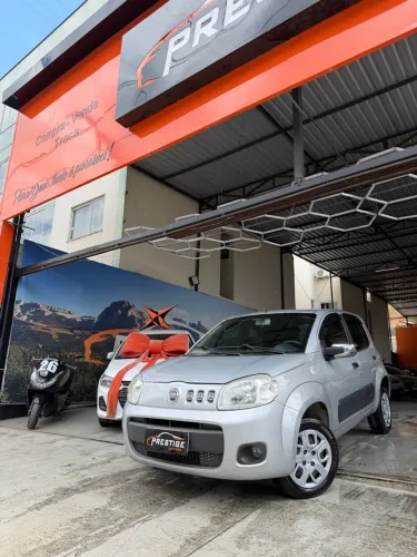 Fiat Uno Vivace/rua 1.0 EVO Fire Flex 8V 5P 2012