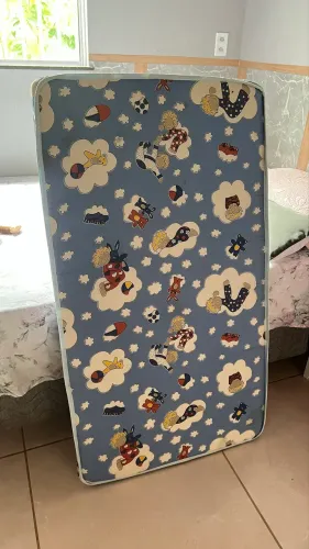 Vendo um colchão de bebê em perfeito estado