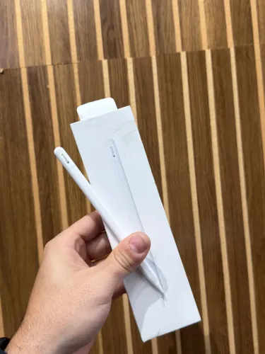 Pencil USB-C Semi Novo- (Loja Física + Garantia)