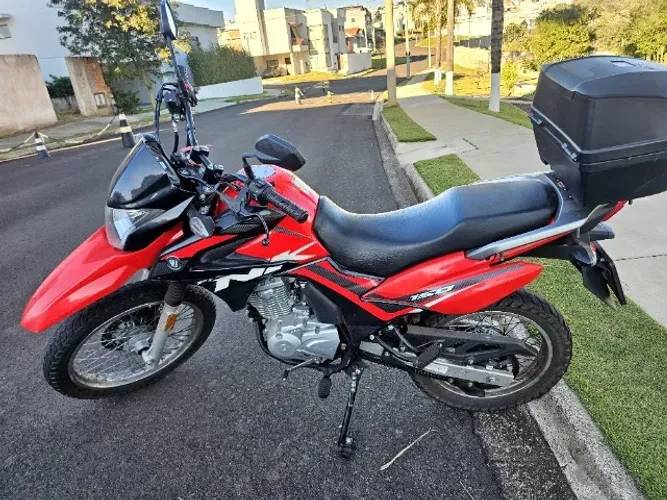 VENDO MOTO HAOJUE NK 150 MODELO FLEX 23/2024 COM POUCOS DETALHES, NÃO PAGA IPVA, DOCUMENTO