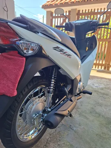 Biz 125 ES - R$14.900,00