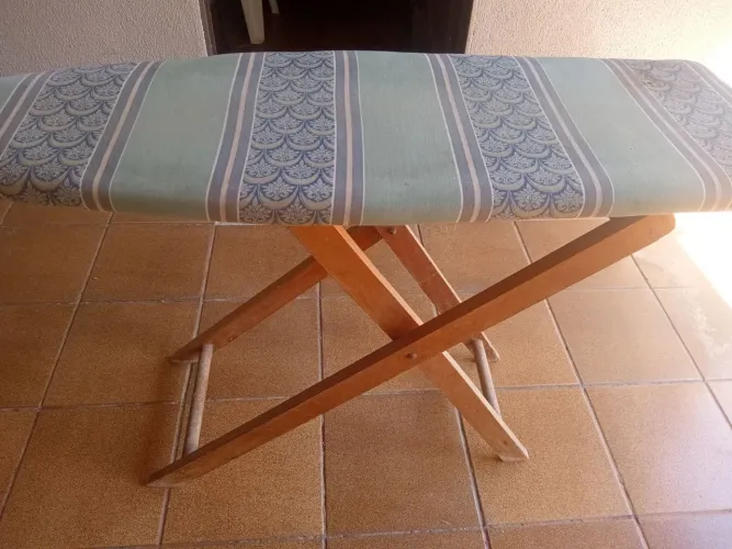 Mesa  de passar roupa