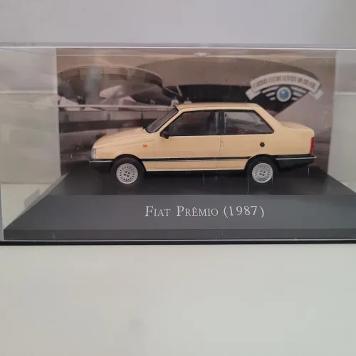 Miniatura fiat prêmio e panorama