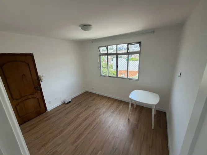 2 quartos na Vila Mariana | Metrô e condomínio baixo