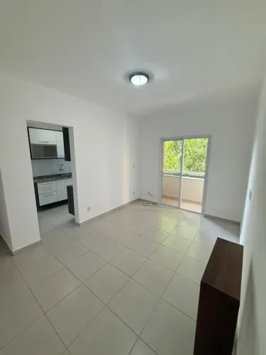 Imóvel para aluguel possui 64 metros quadrados com 2 quartos em Parque São Luís - Taubaté