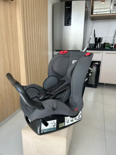 Cadeira para Auto Burigotto Matrix Evolution K (0 a 25kg) - Excelente Estado
