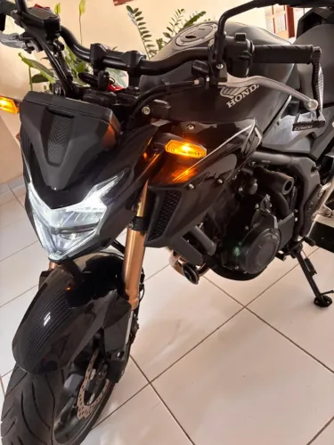 02 HONDA CB 500 F MAIS NOVAS DE CAMPINA GRANDE-PB APENAS 5.000 KM