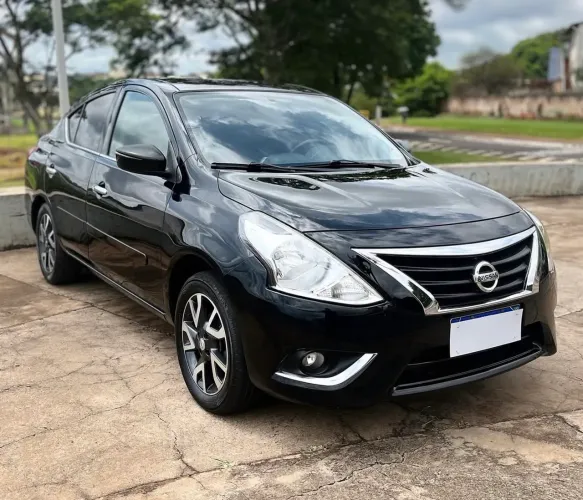 Nissan Versa Unique 1.6 16V Flex 4P Mec. 2016