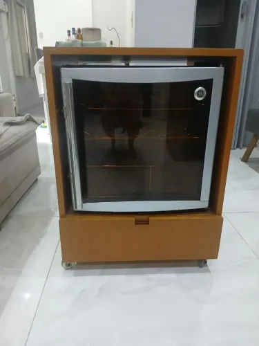 Adega GE - com defeito